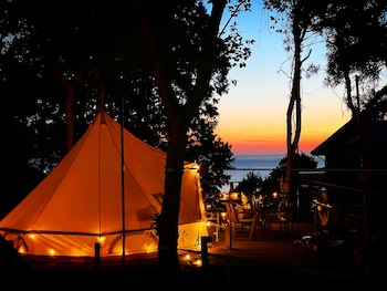 couscous glamping manazuru