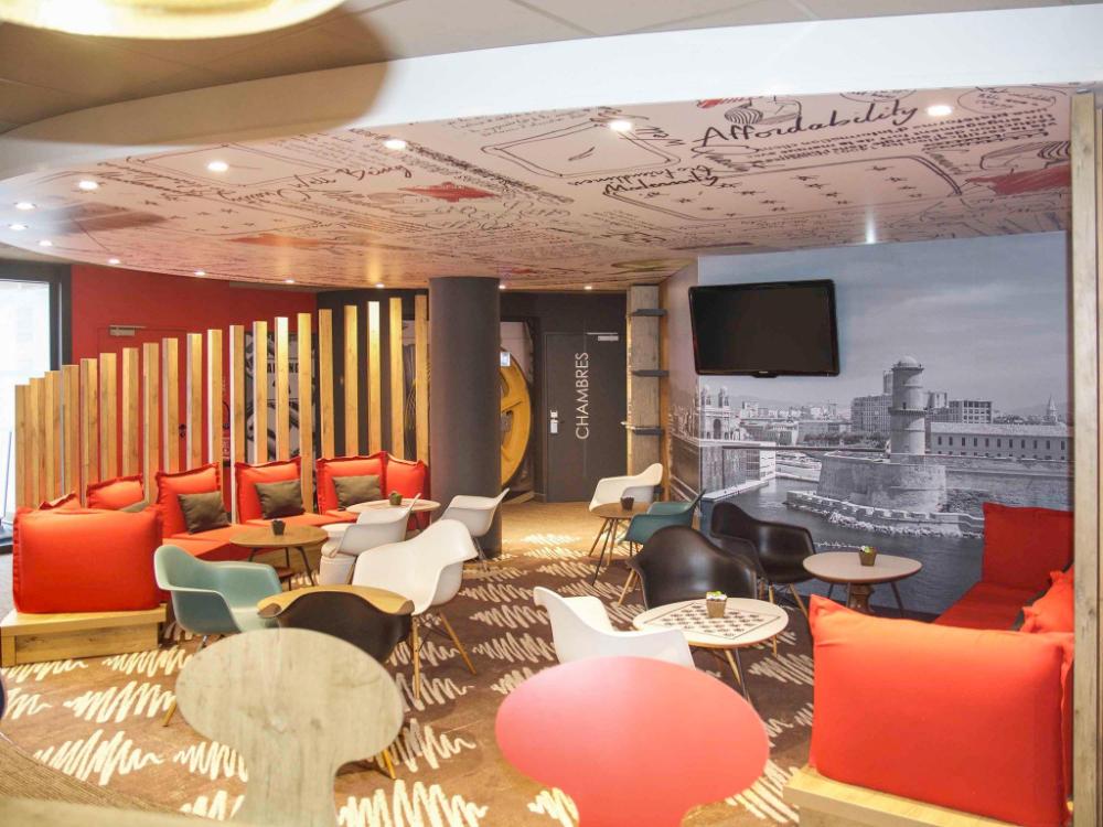 hotel ibis marseille timone adults only