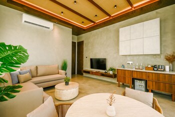 tana beach villas