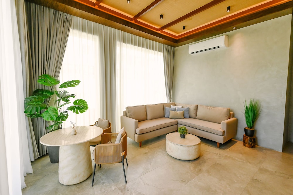 tana beach villas