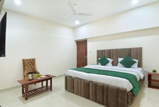 chowdhry tourist lodge paharganj ndls