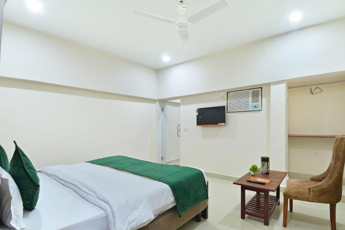 chowdhry tourist lodge paharganj ndls