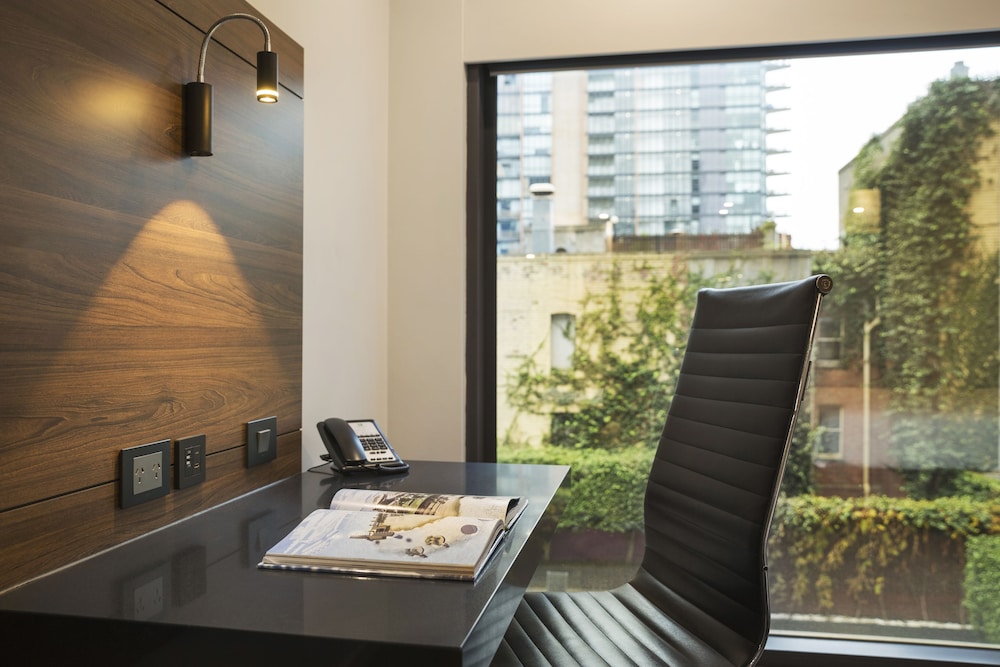 hotel indigo melbourne on flinders by ihg
