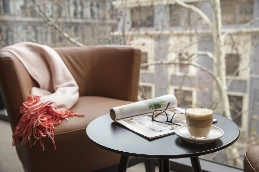 hotel indigo melbourne on flinders by ihg