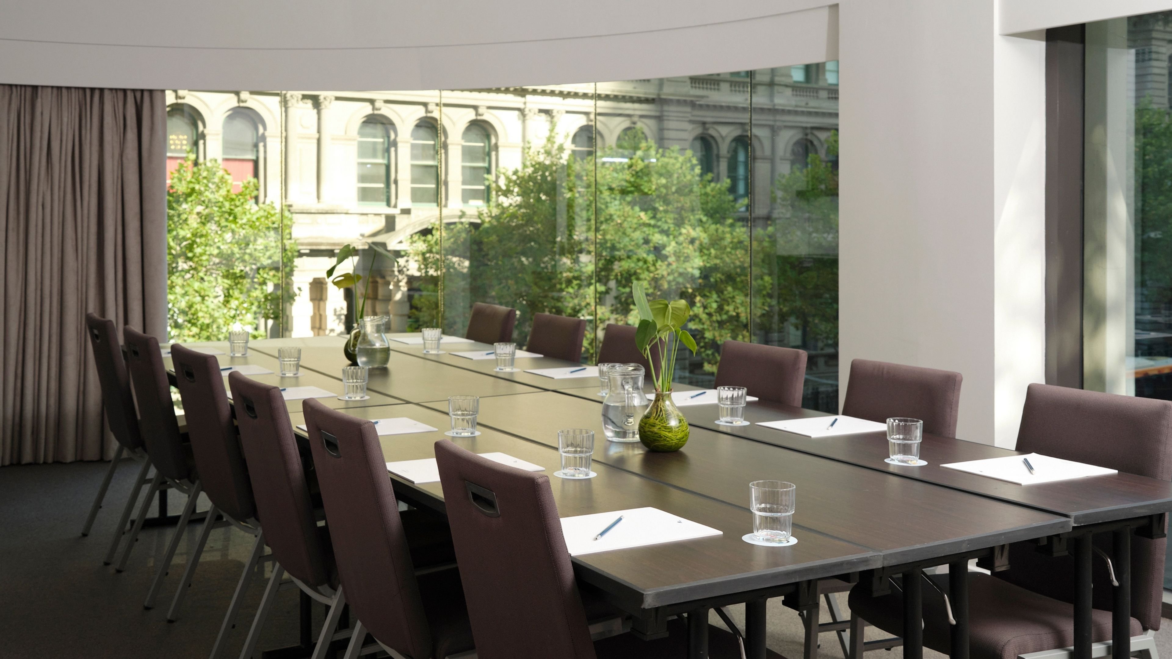 hotel indigo melbourne on flinders by ihg