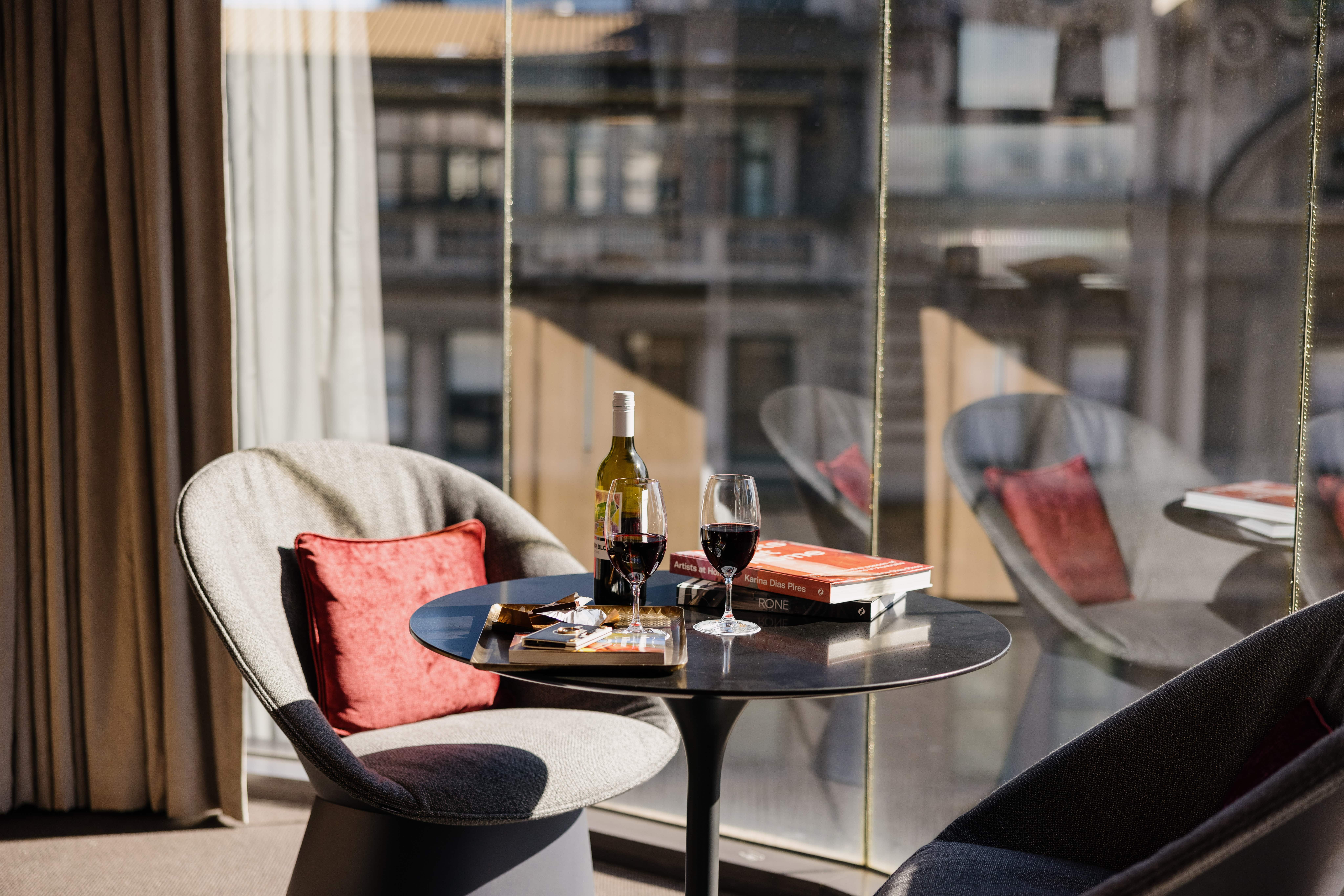 hotel indigo melbourne on flinders by ihg