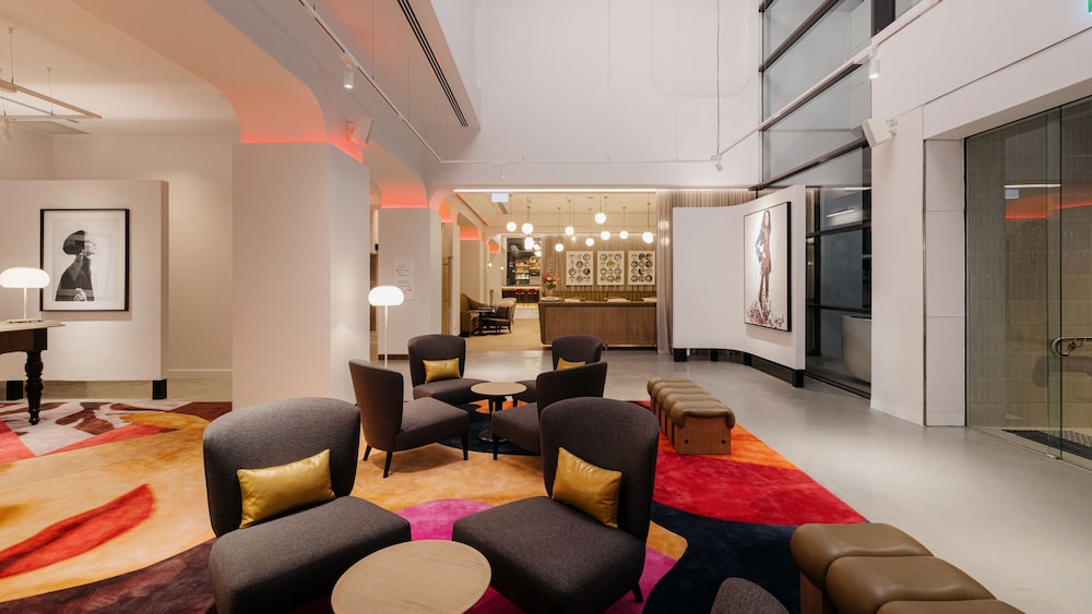 hotel indigo melbourne on flinders by ihg
