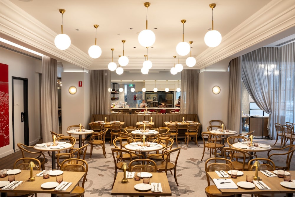 hotel indigo melbourne on flinders by ihg
