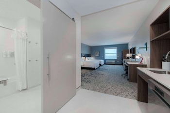 home2 suites by hilton lumberton