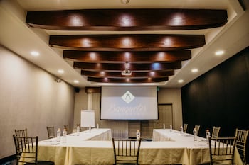 Hotel Araiza Mexicali,Calexico>>Baja California,4 star