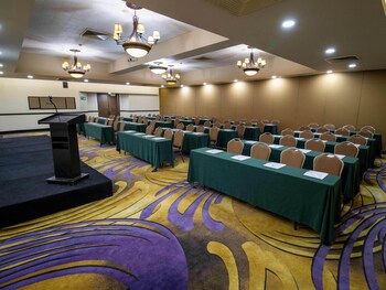 Hotel Araiza Mexicali,Calexico>>Baja California,4 star