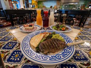 hotel araiza mexicali