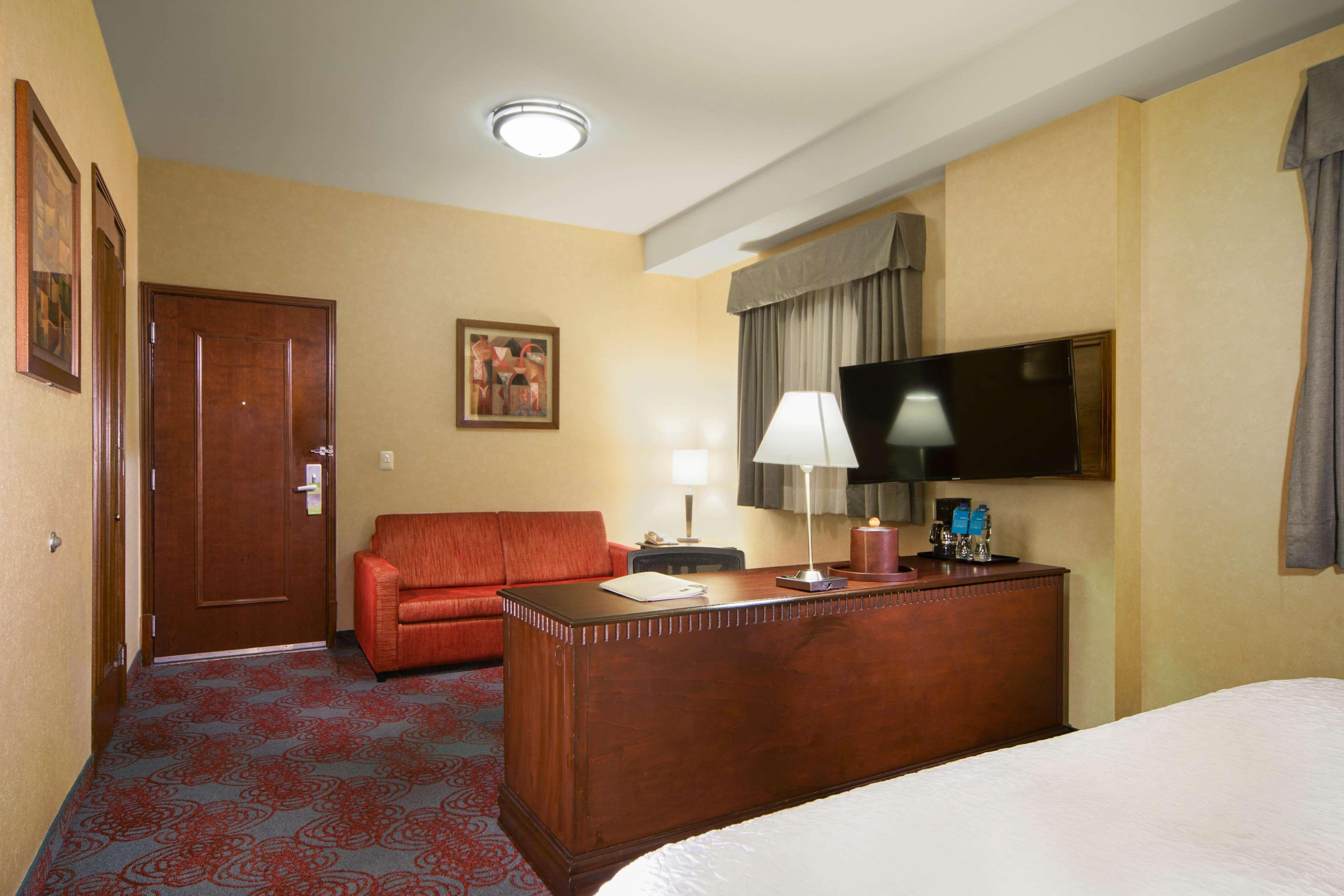 hampton inn and suites mexico city centro historico