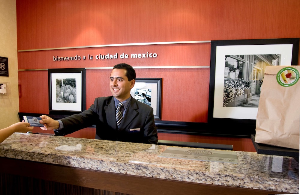 hampton inn and suites mexico city centro historico