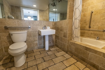 chesterfield hotel and suites