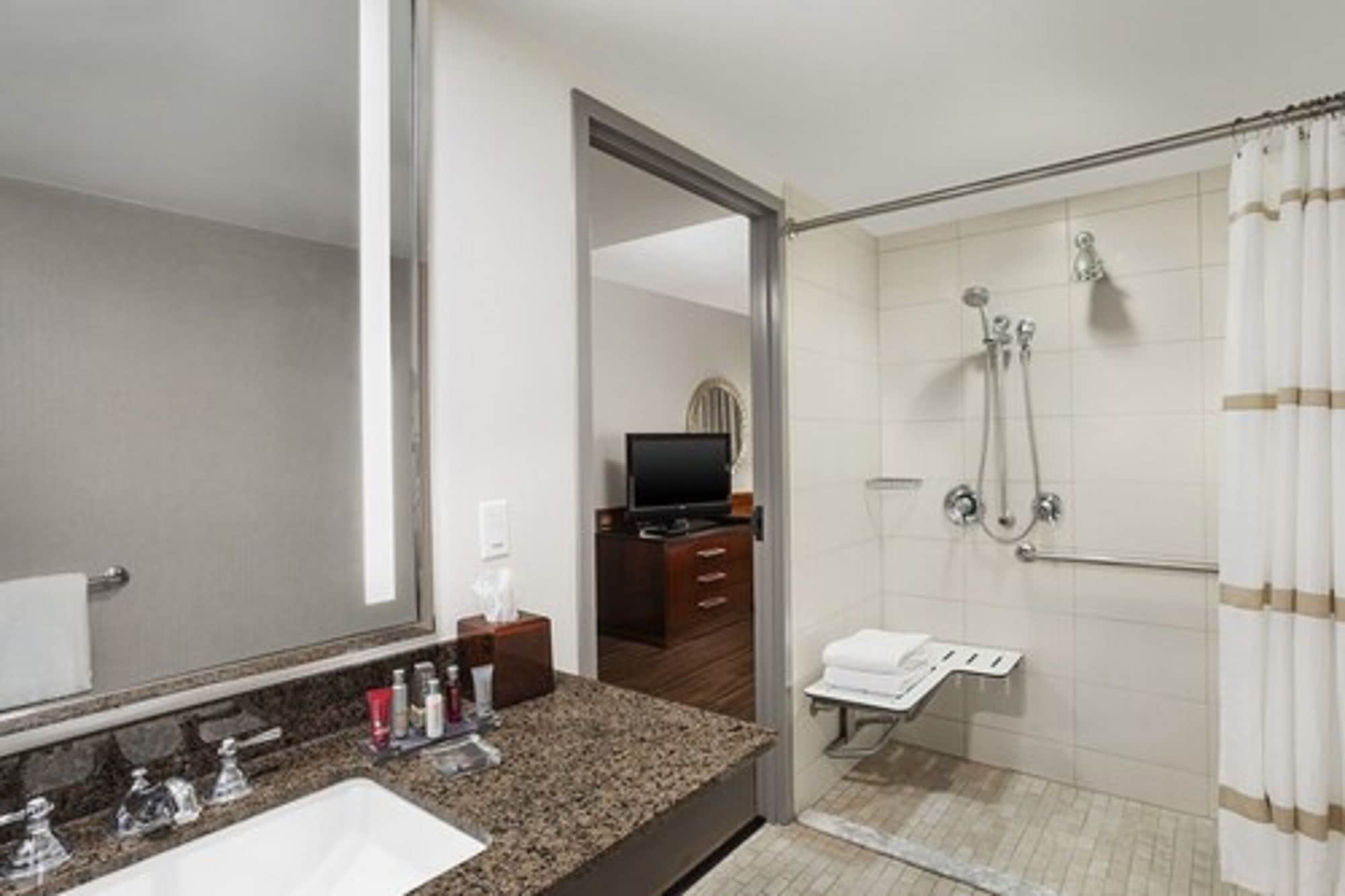 Lancaster Marriott At Penn Square,Lancaster County>>Lancaster,4 star