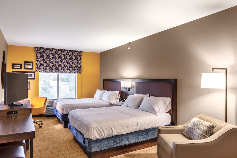 hampton inn laramie