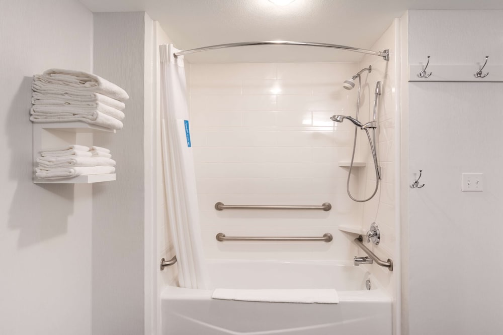hampton inn laramie