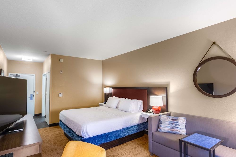 hampton inn laramie