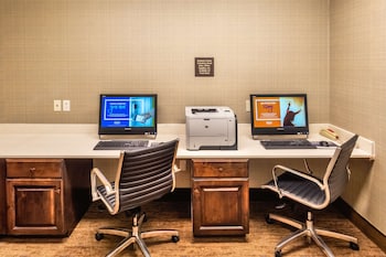 Hampton Inn Laramie,Laramie>>Albany,3 star