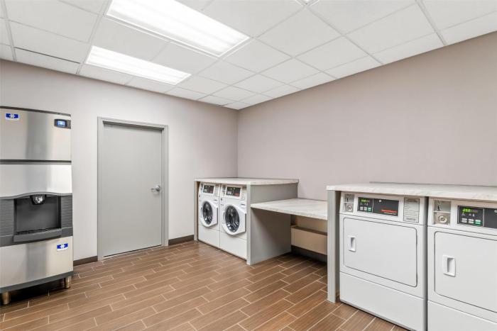 hampton inn laramie