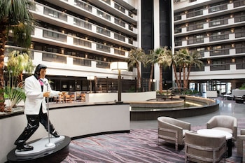 Embassy Suites By Hilton Las Vegas,Las Vegas Strip>>Downtown Las Vegas,4 star