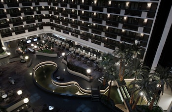 Embassy Suites By Hilton Las Vegas,Las Vegas Strip>>Downtown Las Vegas,4 star