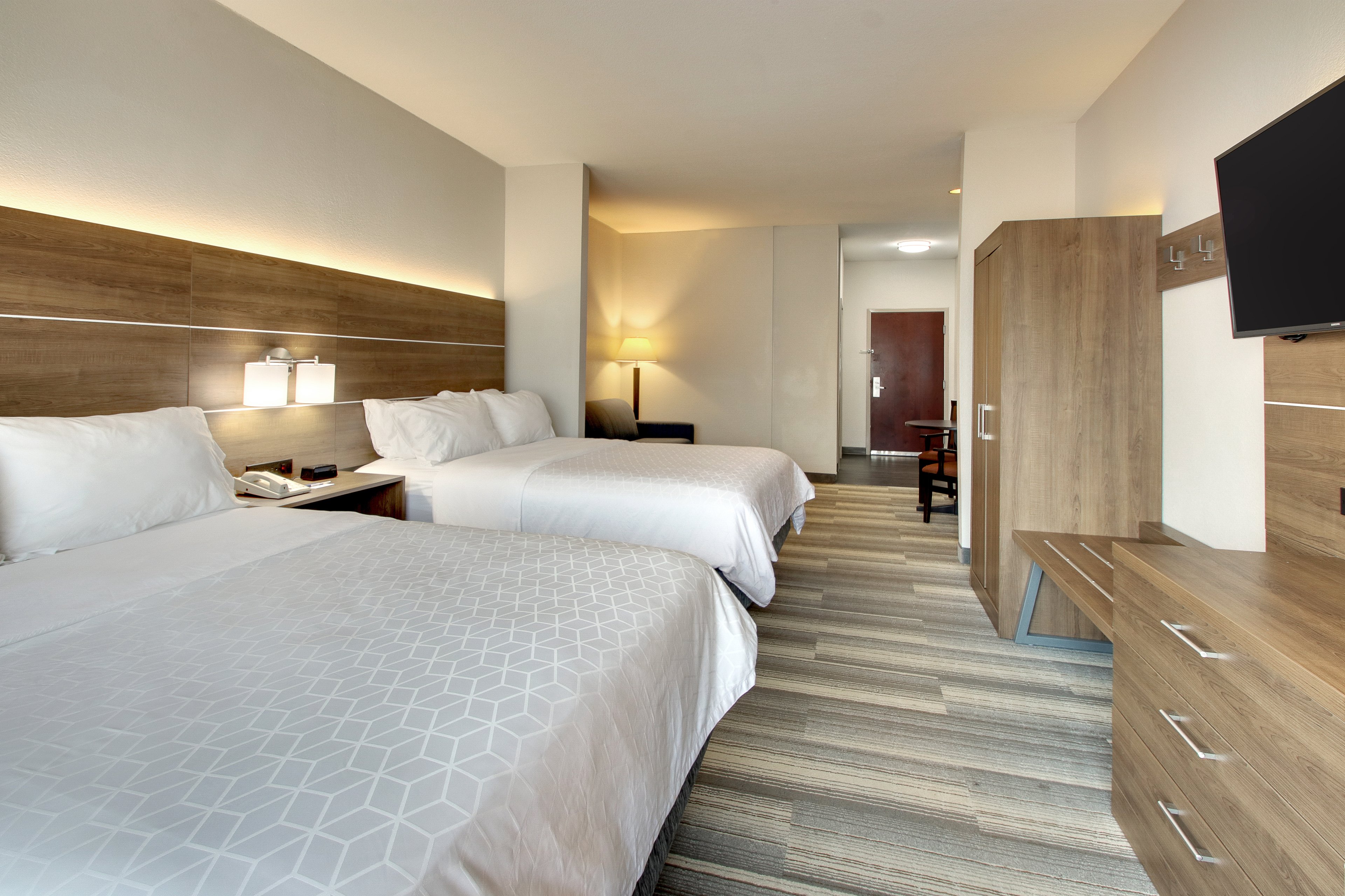 holiday inn express and suites laurel by ihg