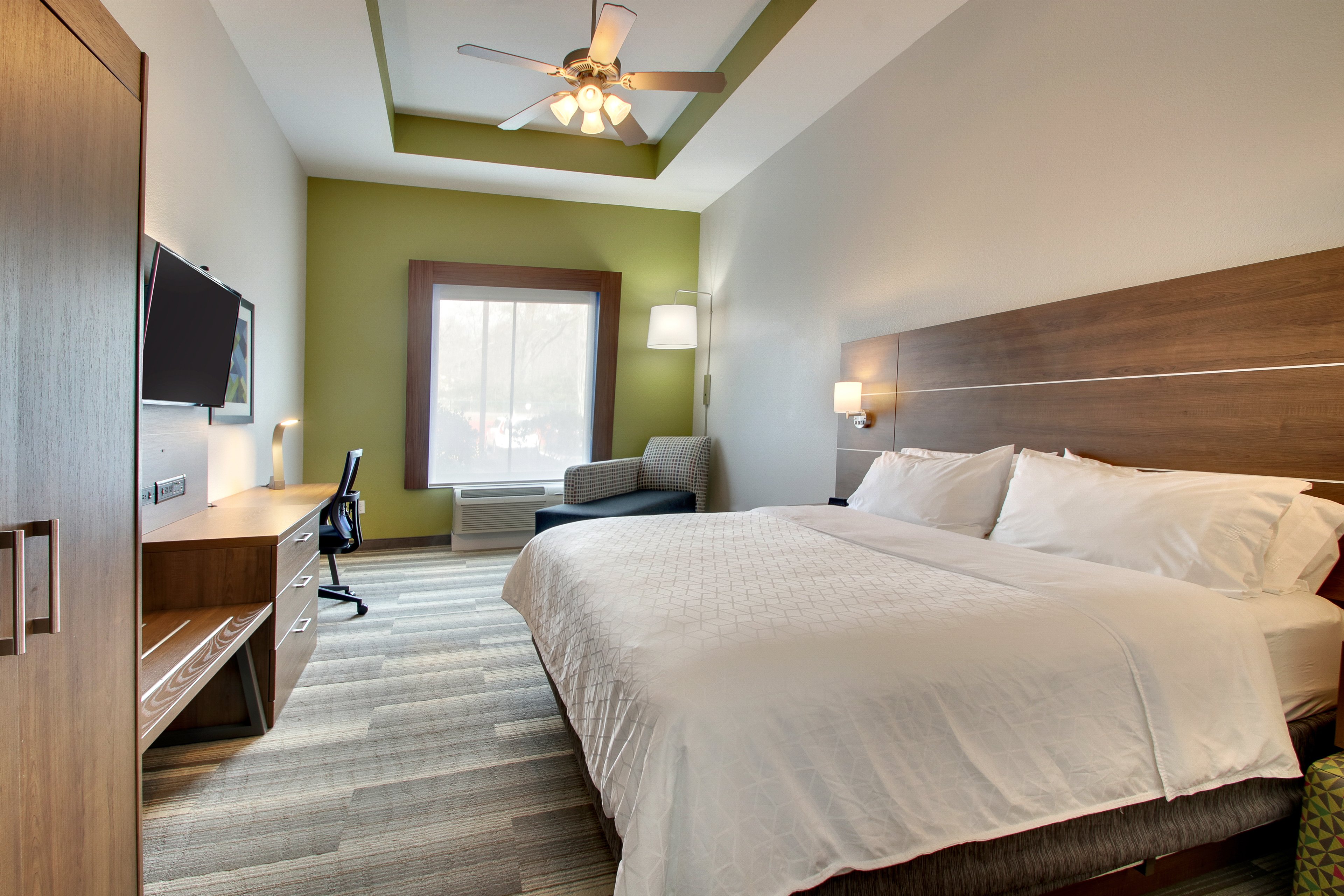 holiday inn express and suites laurel by ihg