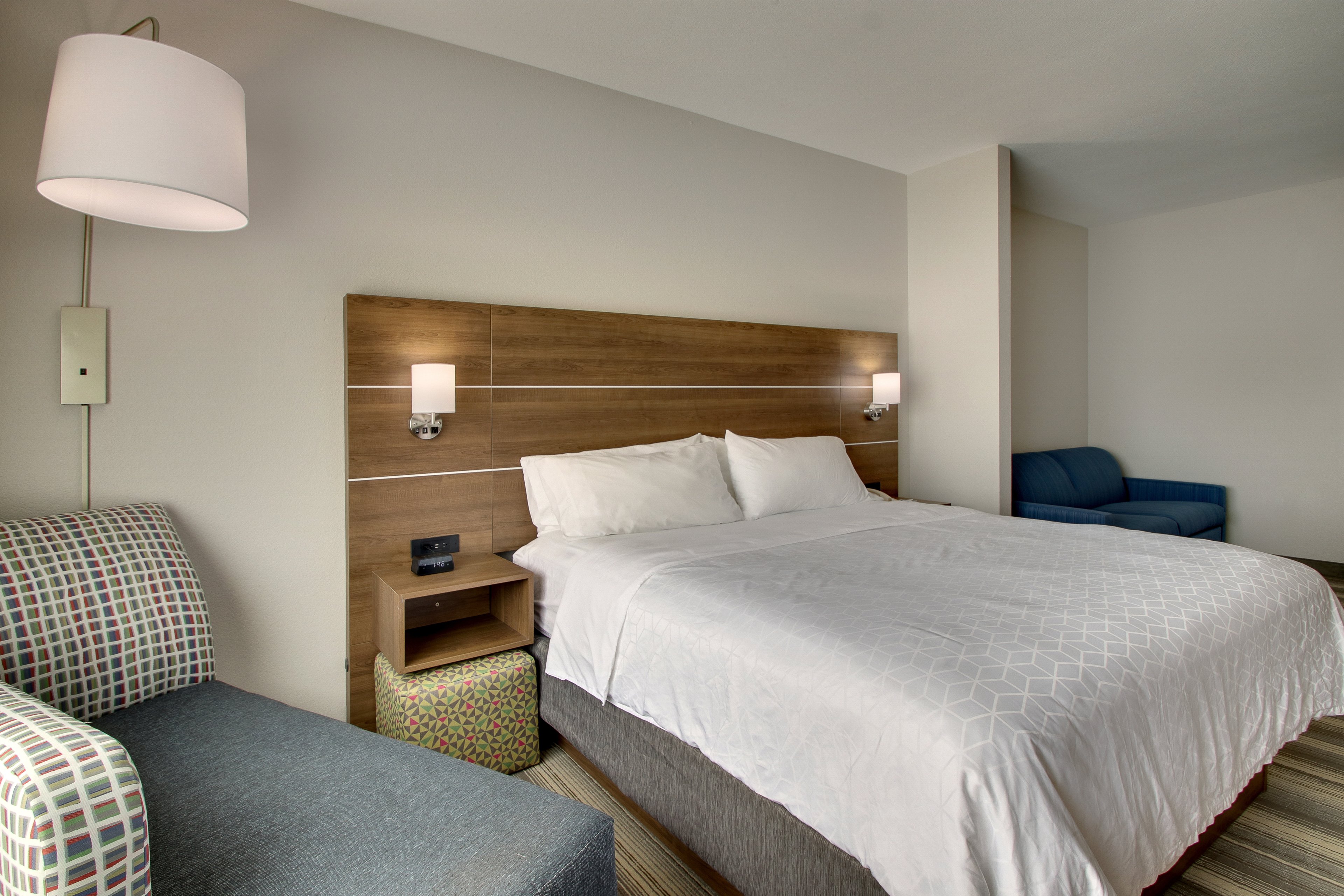 holiday inn express and suites laurel by ihg