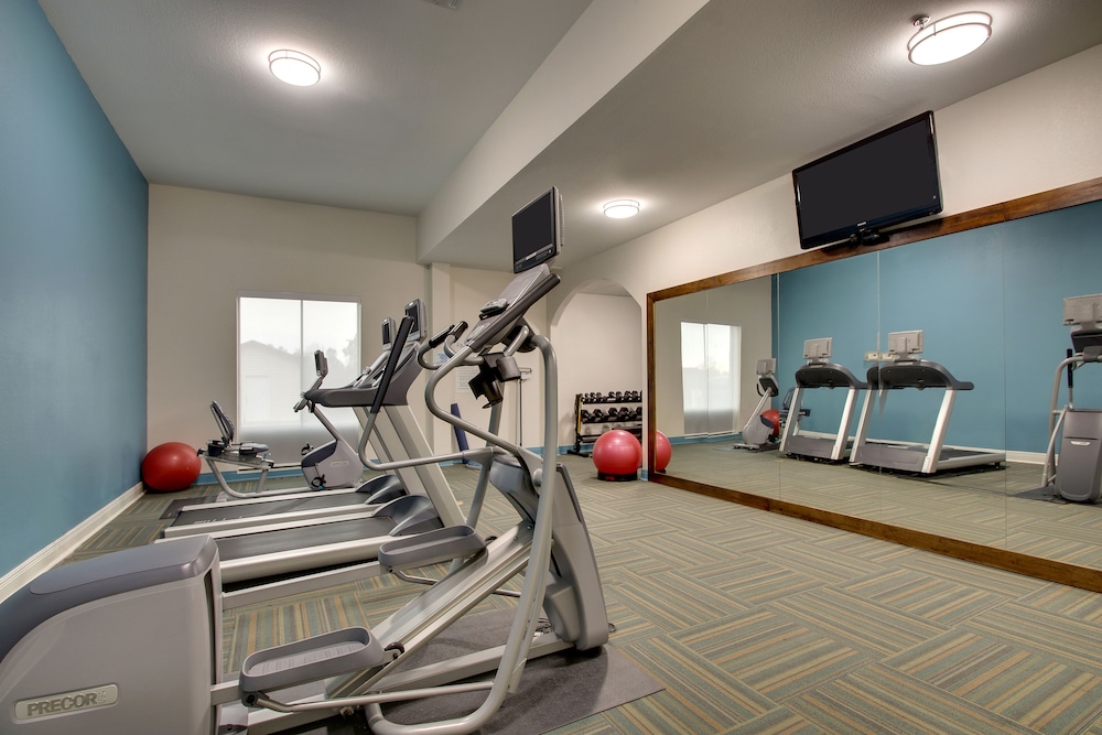 holiday inn express and suites laurel by ihg