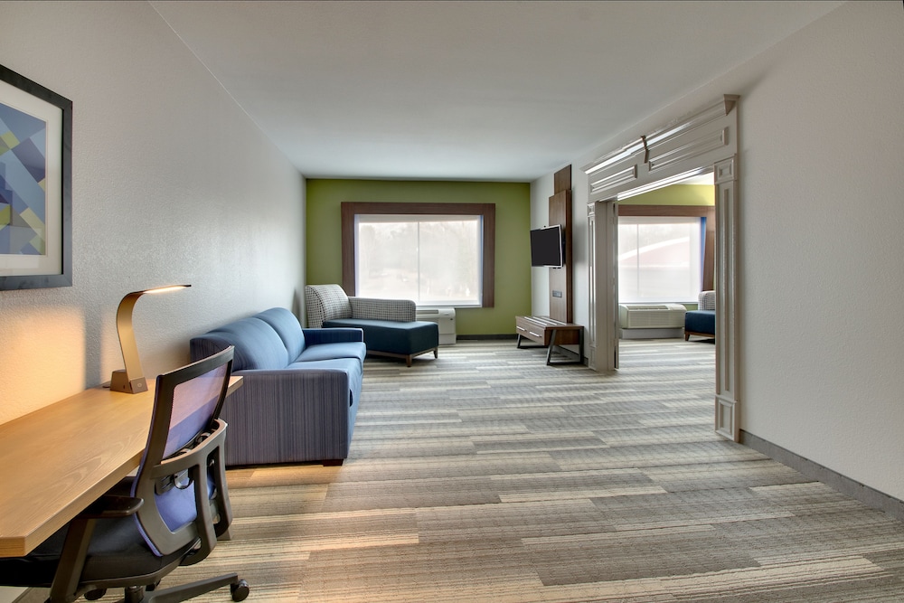 holiday inn express and suites laurel by ihg