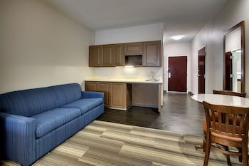 Holiday Inn Express & Suites Laurel By Ihg,Laurel>>Hattiesburg,3 star