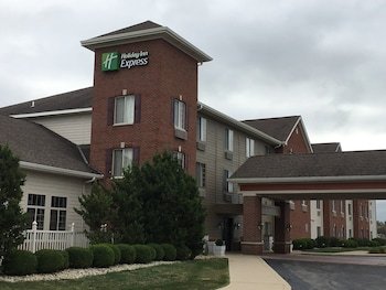 holiday inn express lebanon by ihg