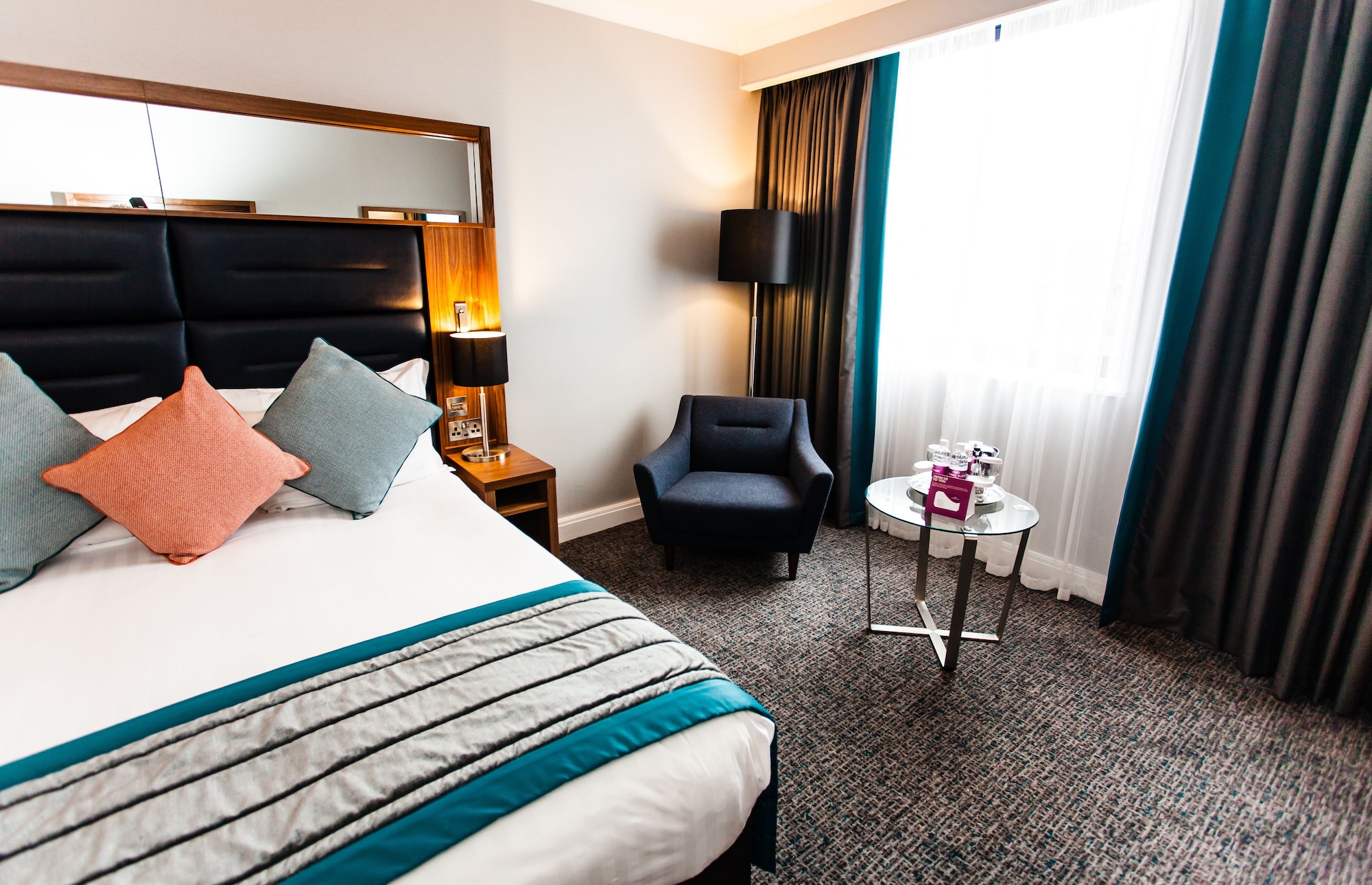 crowne plaza leeds by ihg