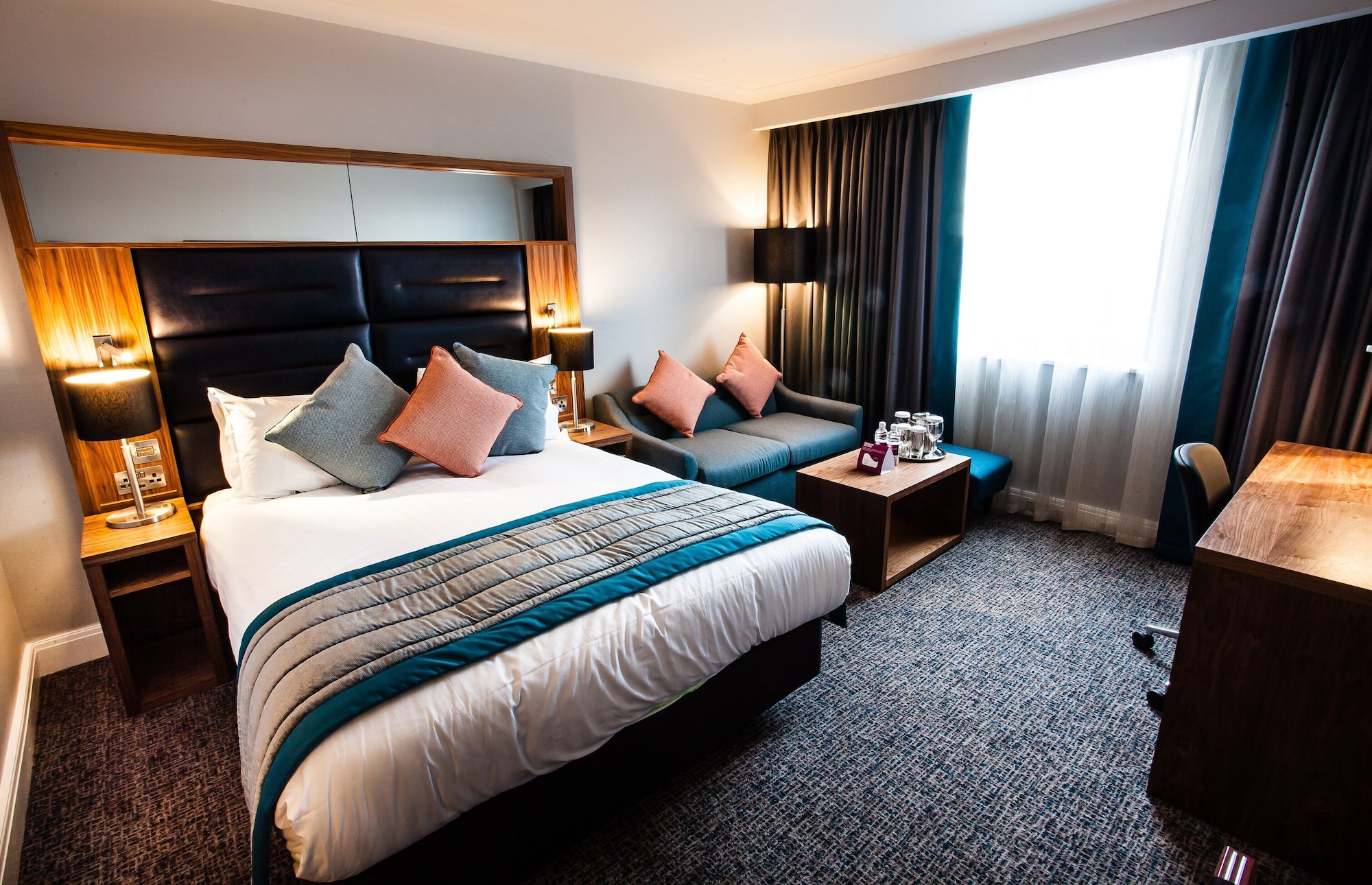 crowne plaza leeds by ihg