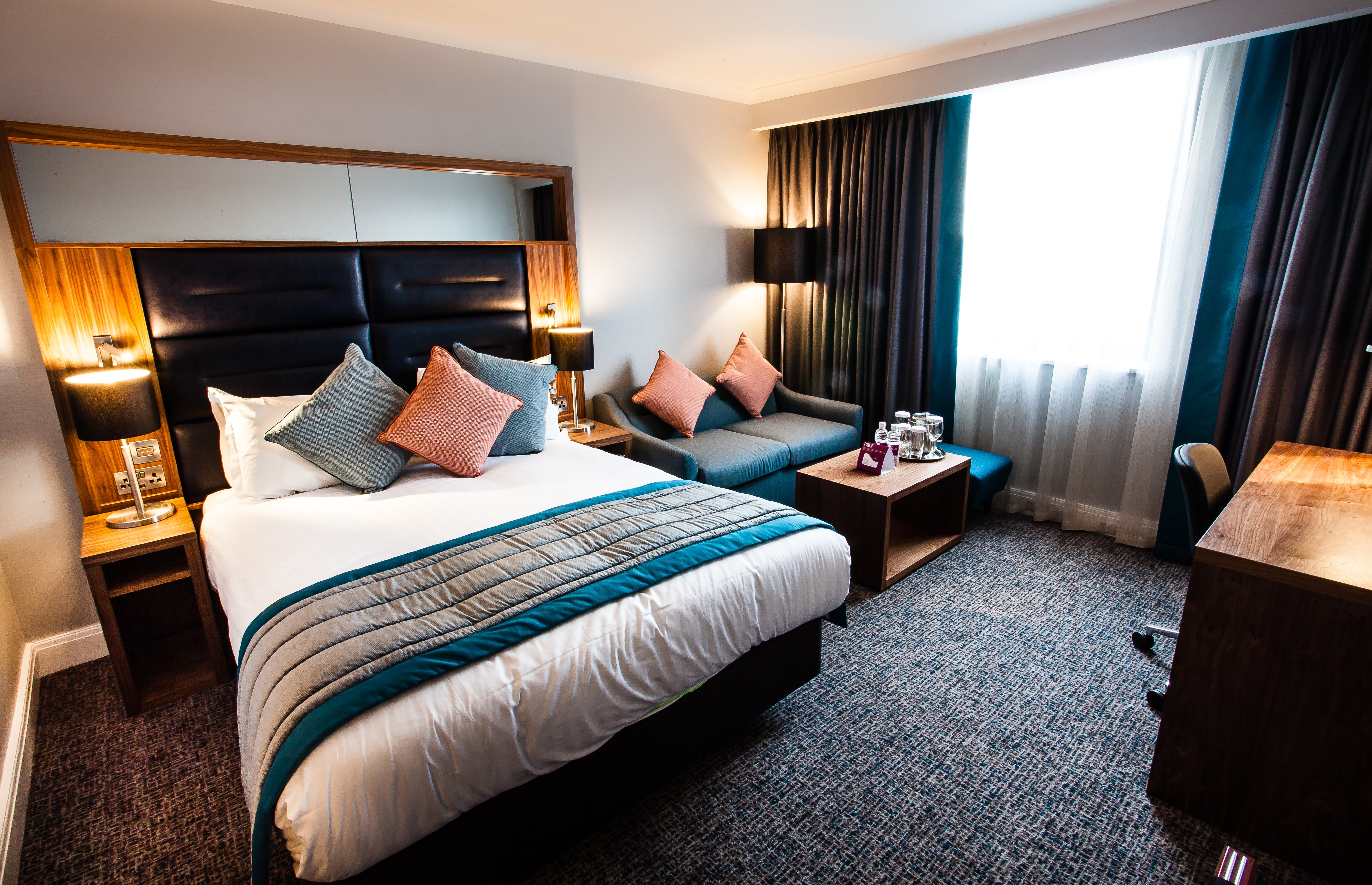 crowne plaza leeds by ihg
