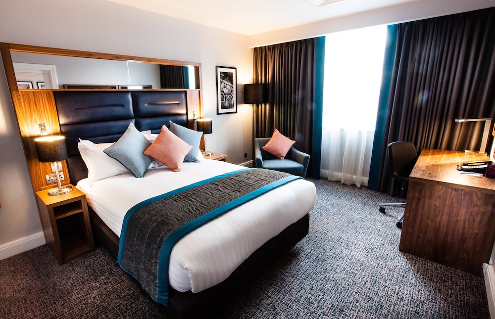 crowne plaza leeds by ihg