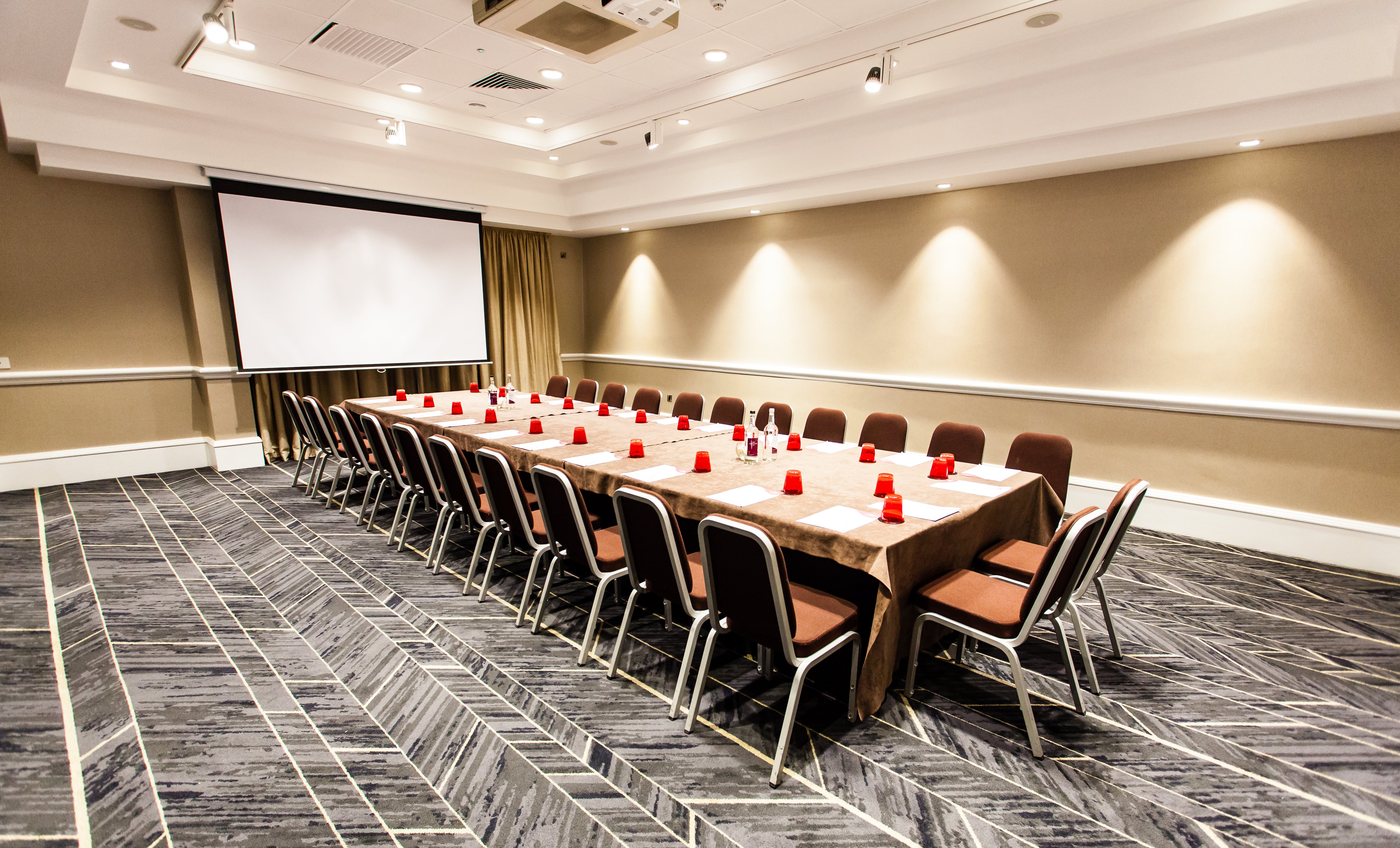 crowne plaza leeds by ihg