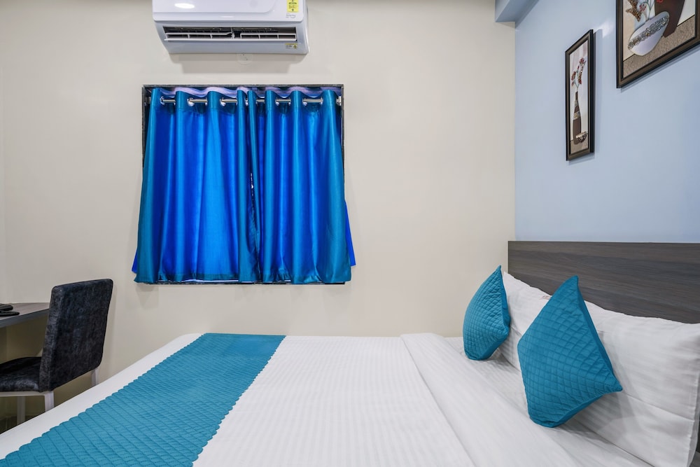 the balcony suites