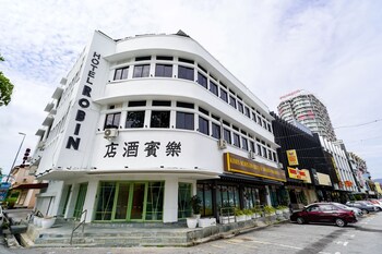 robin hotel