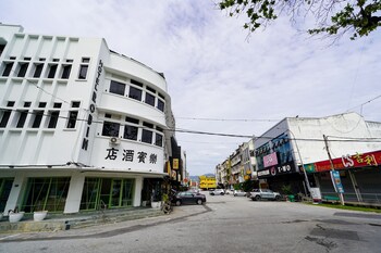 robin hotel
