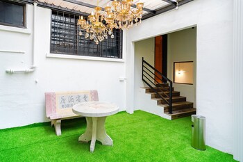 robin hotel