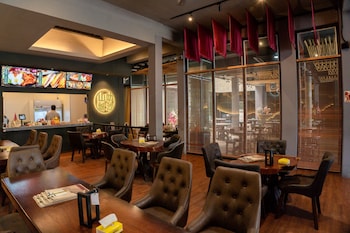 robin hotel