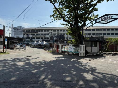 robin hotel