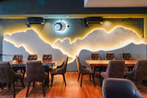 robin hotel