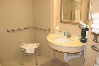 hampton inn livingston