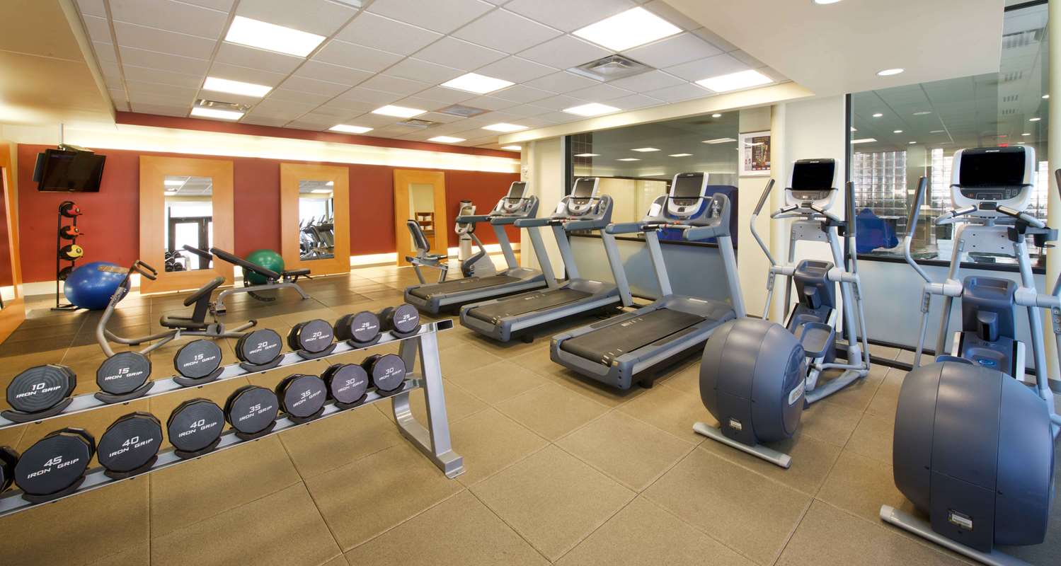 embassy suites by hilton detroit livonia novi