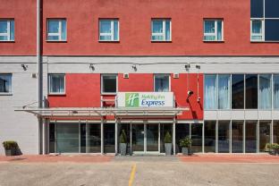 holiday inn express london limehouse by ihg