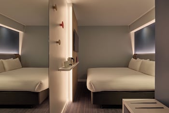 holiday inn express london limehouse by ihg